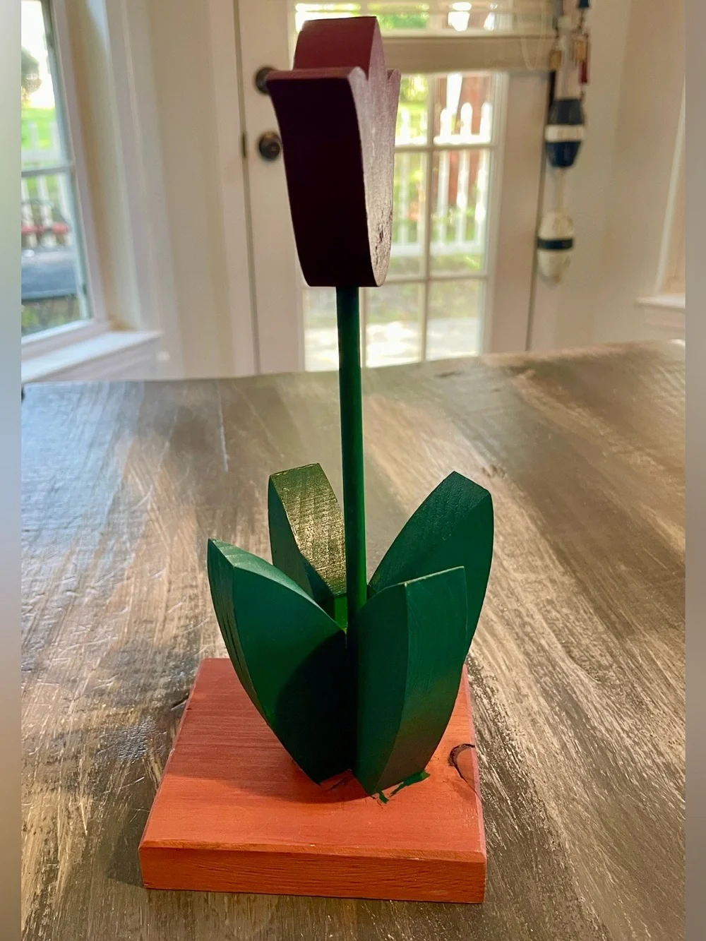 Tulip Décor Bundle – Wooden Flower & “Love Is the Heart in Bloom” Suncatcher